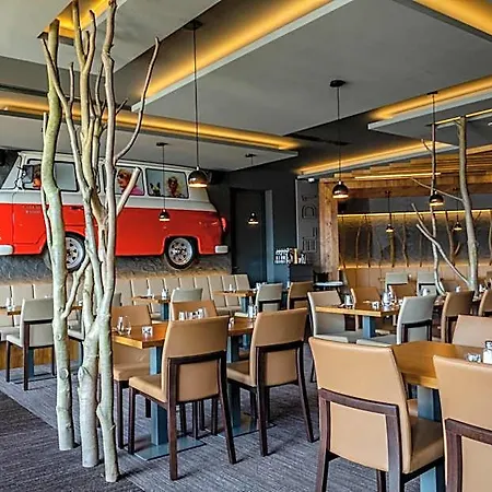D1 Hotel