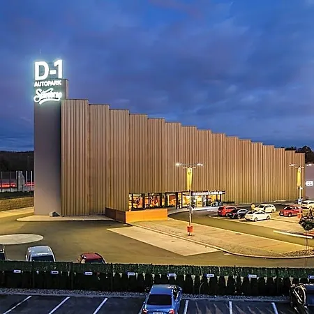 Hotel D1 4*